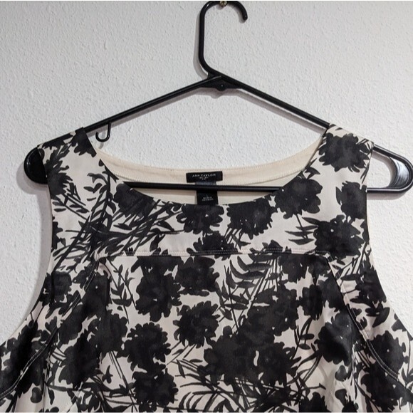 Ann Taylor Factory Tank Top Black White Floral Sleeveless Shirt, Womens Large - Picture 4 of 6